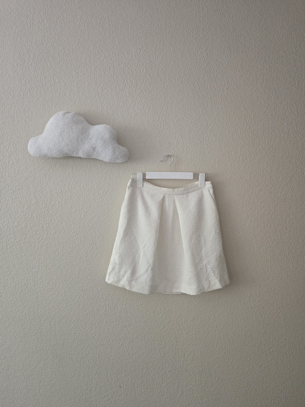 Vintage Chelsea 28 Ivory Lace Mini Skirt Women’s Small Textured A-Line